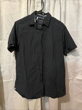 Men's Black Short-Sleeve Button-Down Shirt with Micro Dot Print